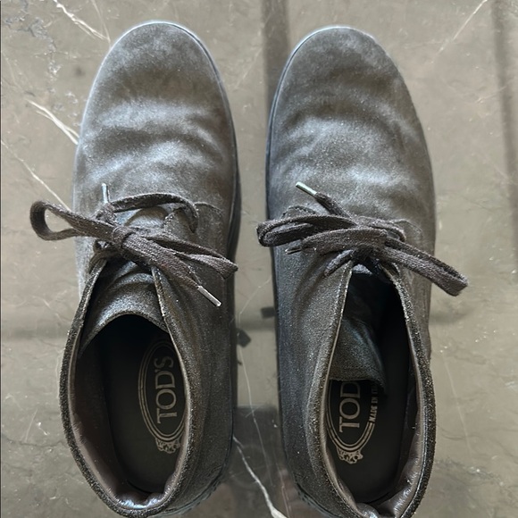Tod's Brown Suede Lace-Up Shoes - Picture 1 of 7